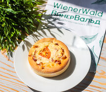 Мини-пицца с копченостями