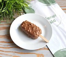 Чизкейк Сникерс