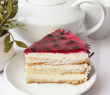 Десерт лимонный с черникой