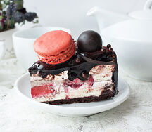 Десерт клубника и сыр