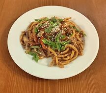 Лапша Wok с говядиной и соусом терияки