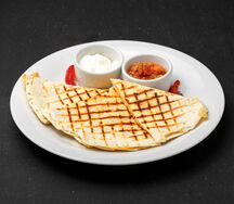 Кесадийя Сырная