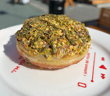 Фисташковый пончик