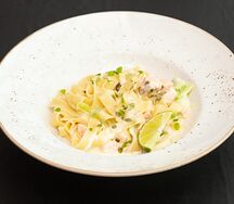 С лососем, лимоном и цукини