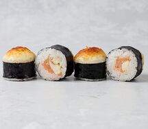 Запеченный с лососем