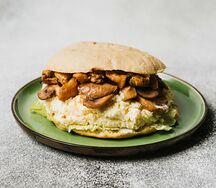 Рапанас с картофелем и грибами