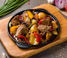 Жаркое из говядины с овощами