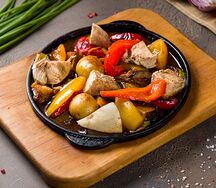 Жаркое из курицы с овощами