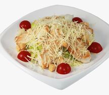 Салат Цезарь с курицей