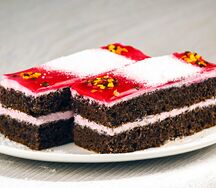 Пирожное Вишневое