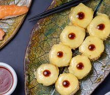 Сырный ролл Аляска с креветками