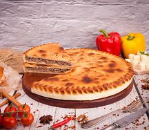 Русский пирог с семгой и сыром