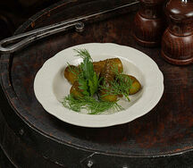 Огурцы солёные