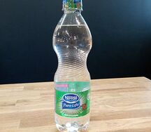 Вода с газом Nestle Pure Life