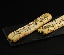 Филлорини со шпинатом и сыром