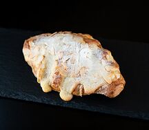 Круассан с миндальным кремом