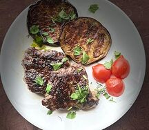Стейк миньон с баклажанами гриль