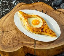 Хачапури по-аджарски