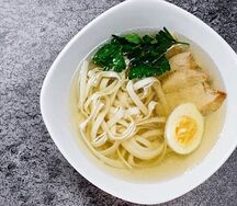 Суп Лапша на курином бульоне