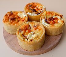 Киши с козьим сыром и вялеными томатами