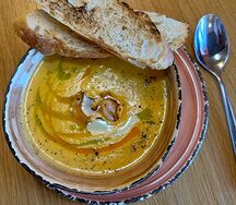 Тыквенный крем-суп с креветками