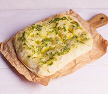 Фокачча с сыром и Песто