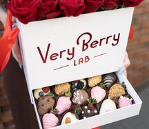 Шкатулка с 35-37 розами