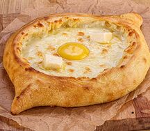 Хачапури по-аджарски