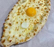 Хачапури по-аджарски