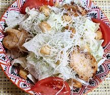 Салат Цезарь с курицей