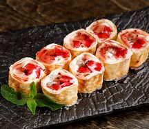 Ролл Клубника-банан