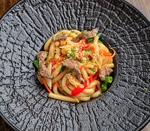 Вок с говядиной