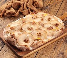 С грушей и горгонзолой Пиццетта