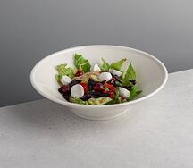 Салат с печеным перцем, свеклой и сыром моцарелла