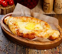 Хачапури по-аджарски