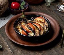 Баклажаны, запечённые в кеци с сыром