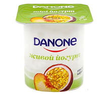 Йогурт Danone Персик и маракуйя