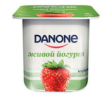 Йогурт Danone с клубникой