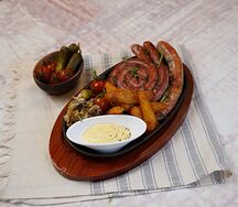 Сет Колбаски на гриле