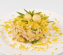 Салат с курицей и грибами