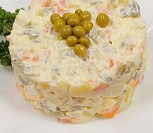 Салат Оливье с мясом