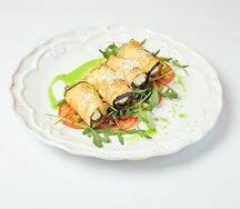 Рулеты из баклажан