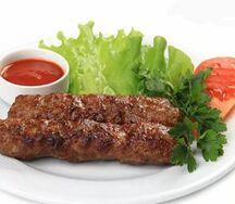 Люля-кебаб с гарниром