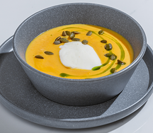 Тыквенный крем-суп с моцареллой