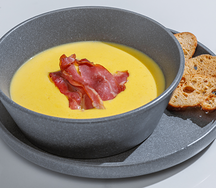 Сырный крем-суп с беконом