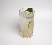 Лимонад личи-маракуйя