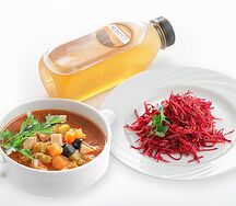 Ланч с супом, салатом и напитком