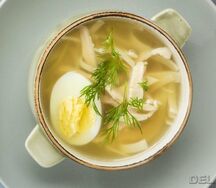 Куриный суп с домашней лапшой