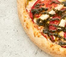 Пицца Чикен песто