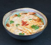 Суп Том Ям с кокосовым молоком